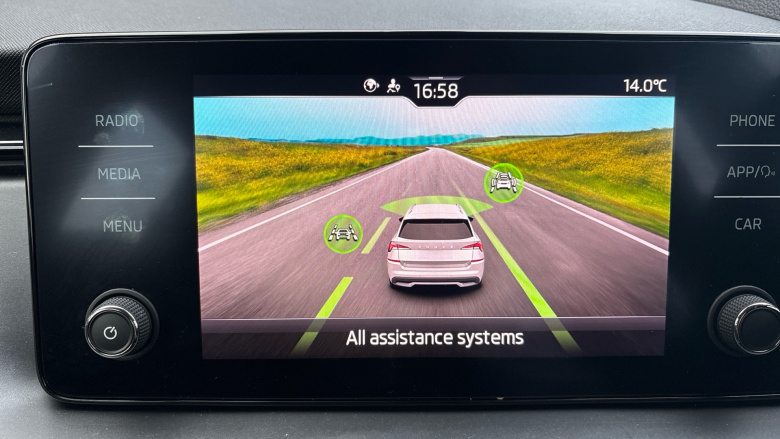 Skoda Kamiq 1.0 TSI 95 SE 5dr Petrol Hatchback